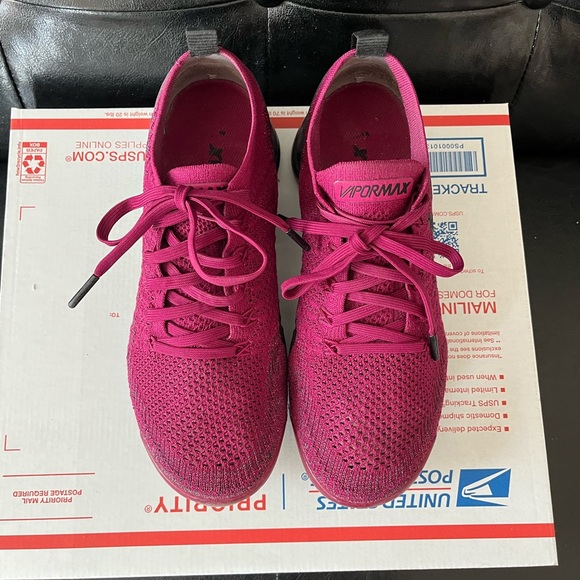 Nike VaporMax Flyknit 2 - Picture 2 of 6